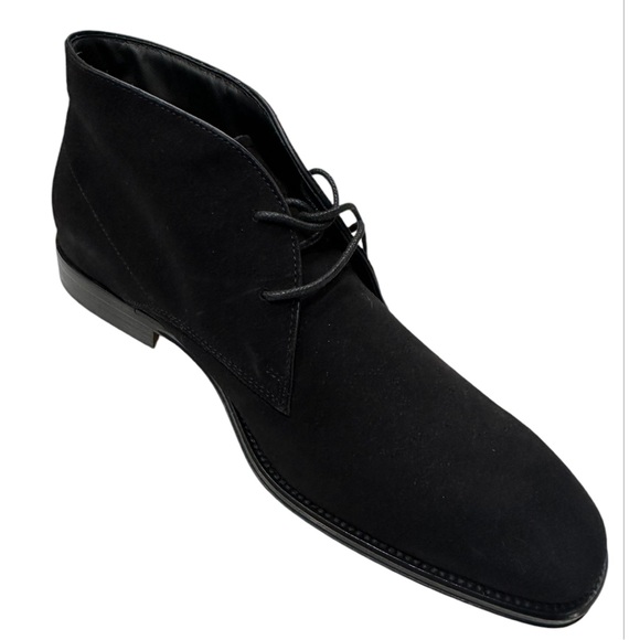 NEW Tod's Polacco Ankle Boots for men US 8. 100% Suede Leather.